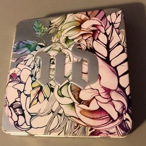 Urban Decay Shadow Box and Refills